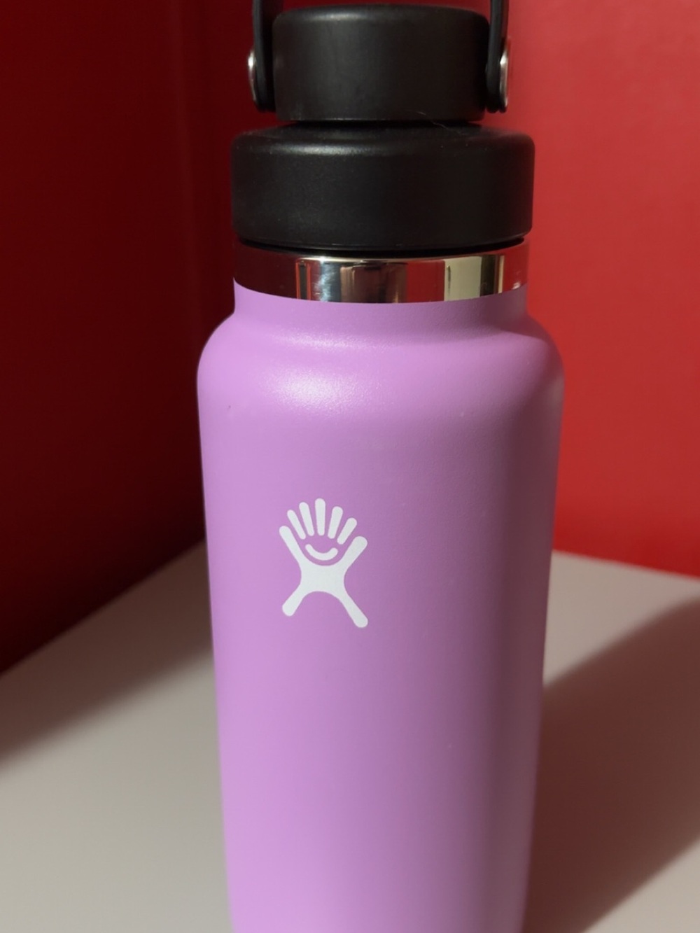 Hydro Flask Lavender 40 Oz Brand New without tags